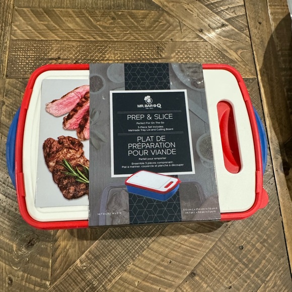 Mr. Bar-B-Q Prep & Slice. 3 Piece Set.Marinade Tray, Lid & Cutting Board. - Picture 1 of 5